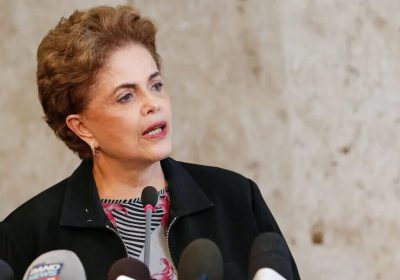 Dilma Rousseff reforça importância da memória do golpe de 1964 e critica ataques à democracia